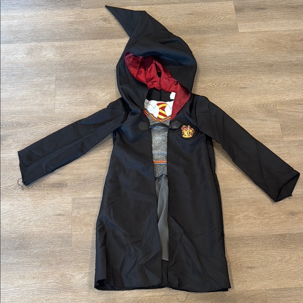 Harry Potter brand - Hermione Gryffindor House Hogwarts School costume and wand